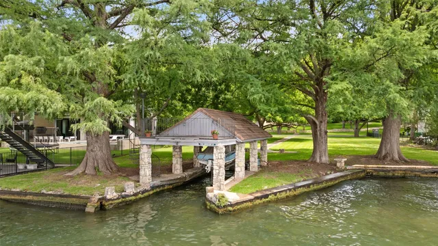 $7,500,000 | 3200 Rivercrest Drive, Austin, TX 78746