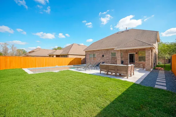 $3,975 | 174 Black Swan Place, Magnolia, TX 77354