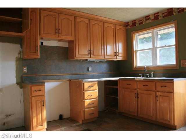 Kitchen. 