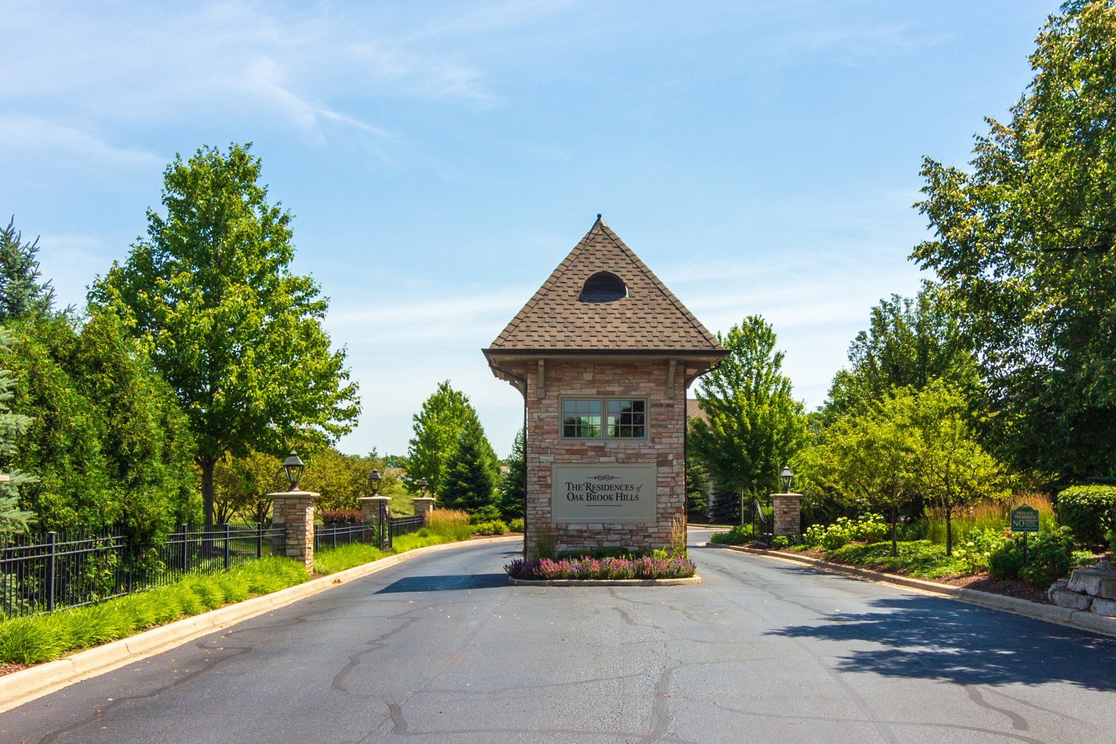 26 Willowcrest Drive Oak Brook, IL 60523 - Photo 17 of 17 a house with outdoor space