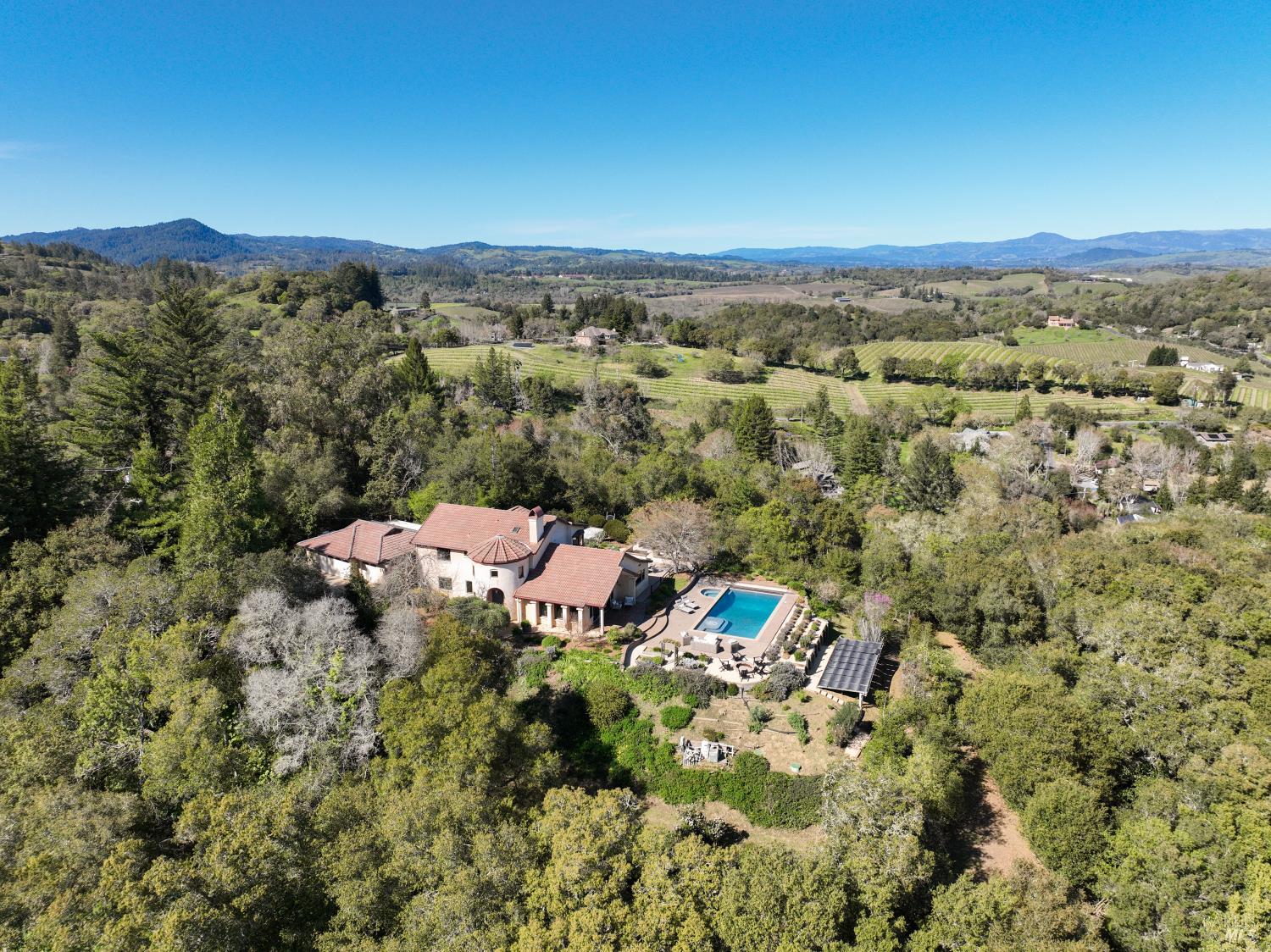 2405 Lewis Road Sebastopol, CA 95472 - Photo 13 of 58