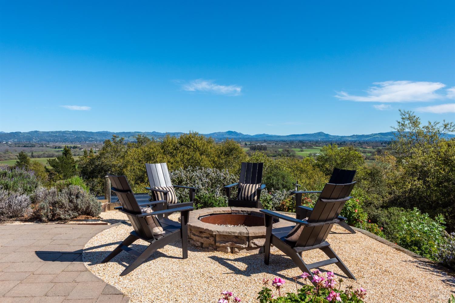 2405 Lewis Road Sebastopol, CA 95472 - Photo 5 of 58 a view of a swimming pool and lounge chairs