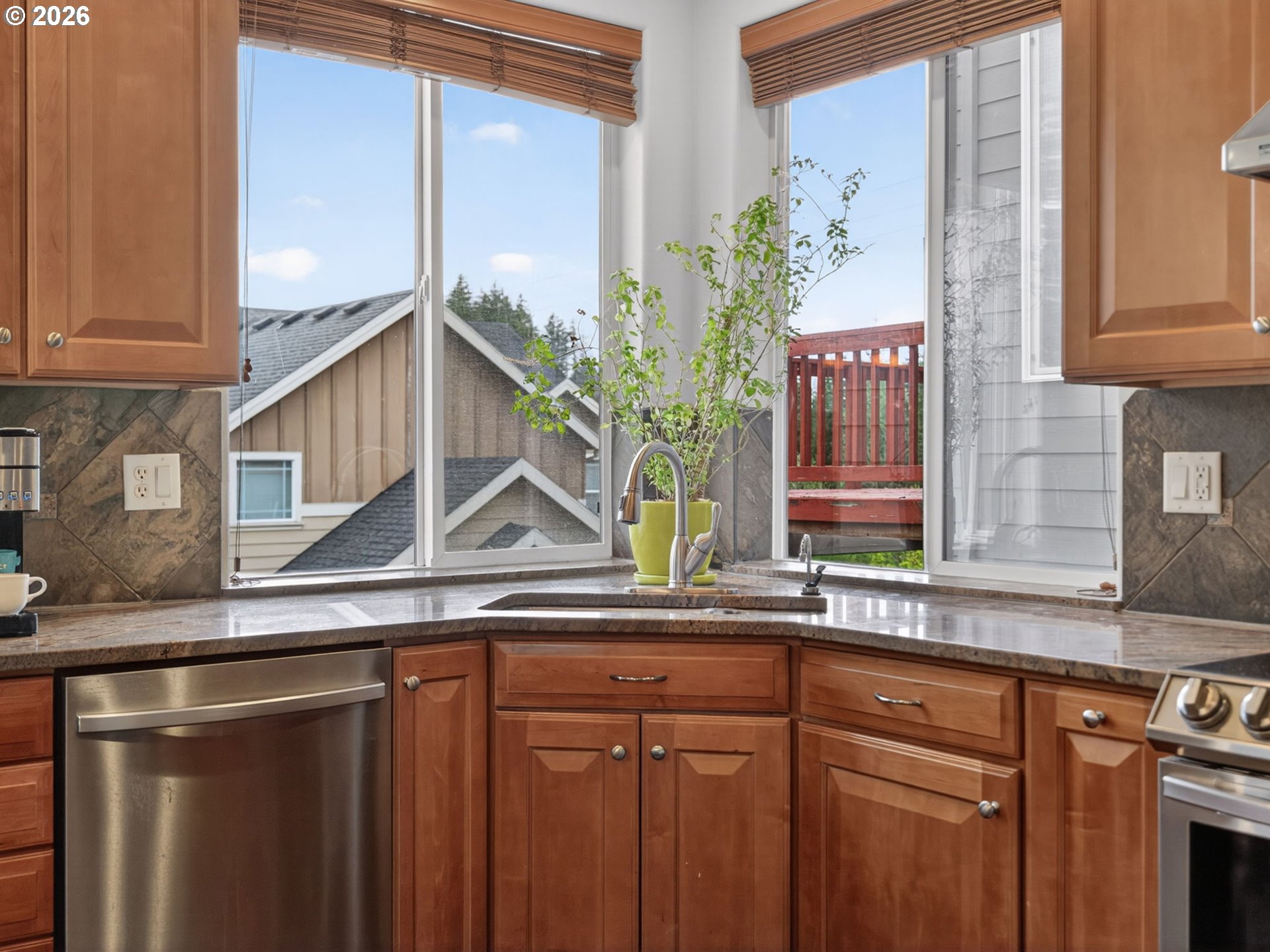 5907 Northwest Redfox Drive Portland, OR 97229 - Photo 15 of 48