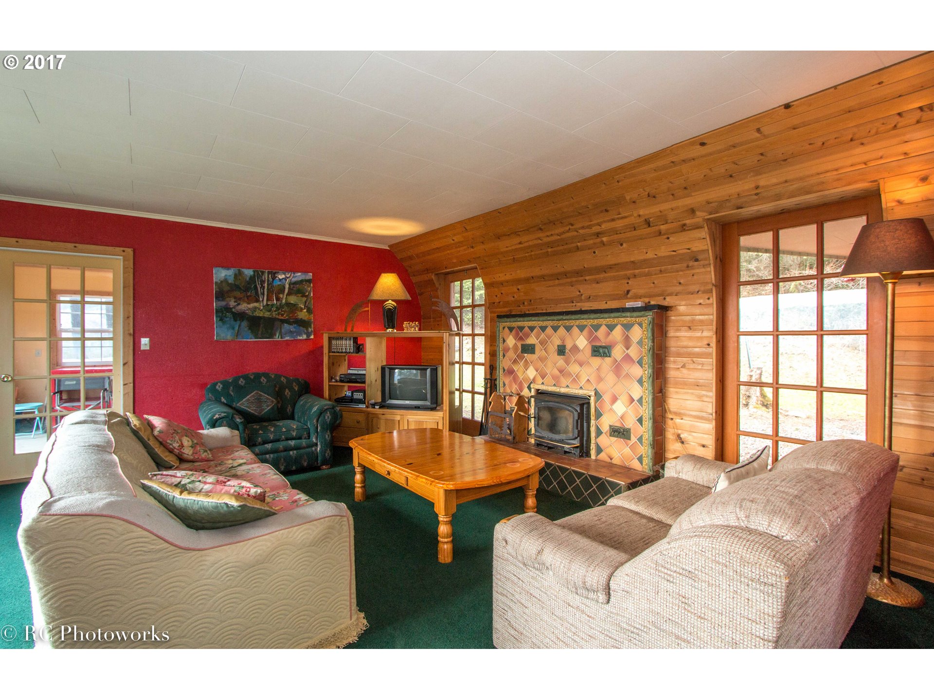 1002 Maple Way Road Stevenson, WA 98648 - Photo 13 of 22