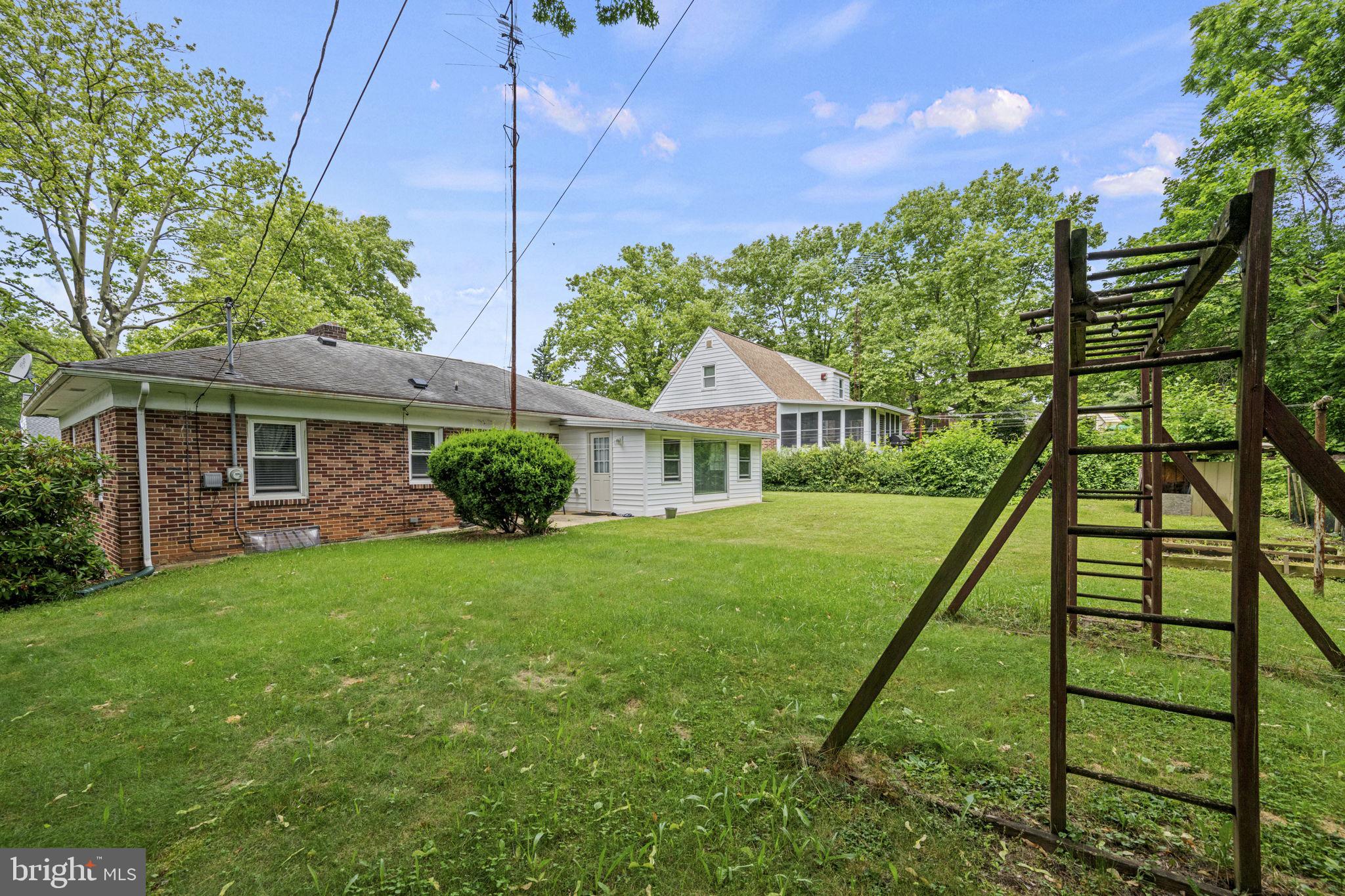 786 Clearmount Road York, PA 17403 - Photo 30 of 31 Gallery Image 30