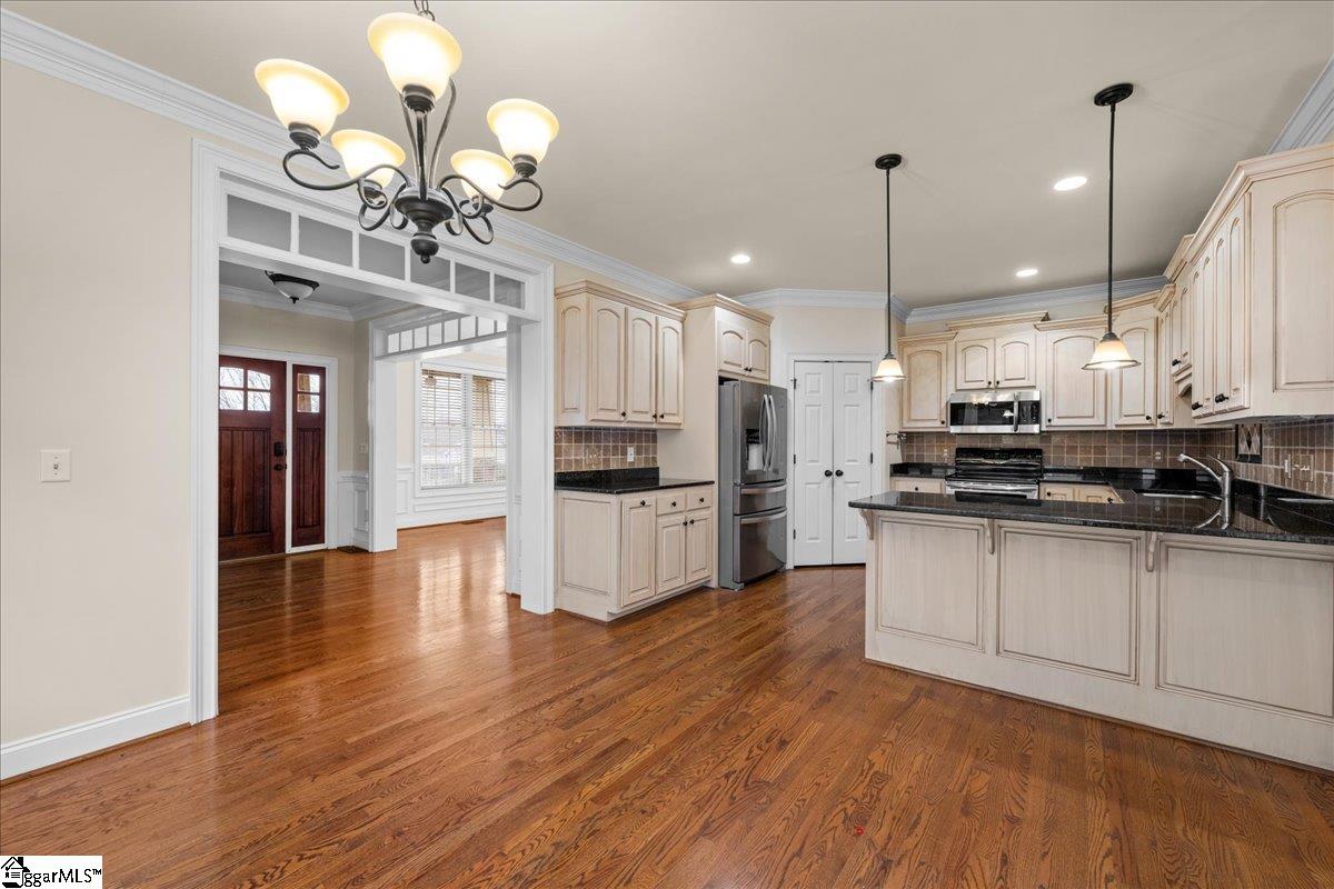 103 Fremont Drive Simpsonville, SC 29680 - Photo 14 of 45