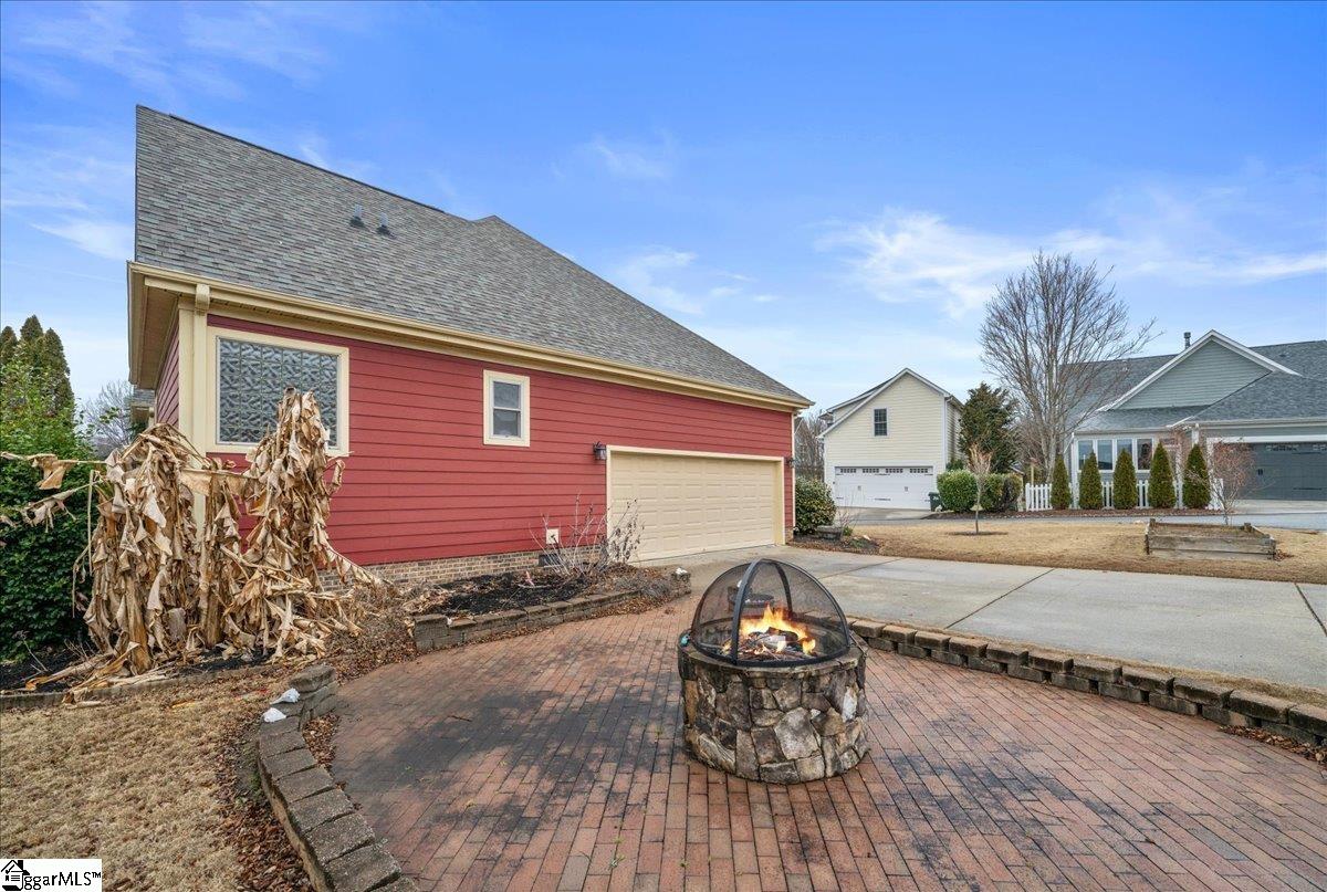 103 Fremont Drive Simpsonville, SC 29680 - Photo 6 of 45