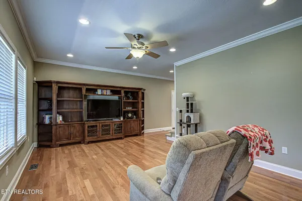 $679,900 | 618 Laurie Leigh Lane, Dandridge, TN 37725