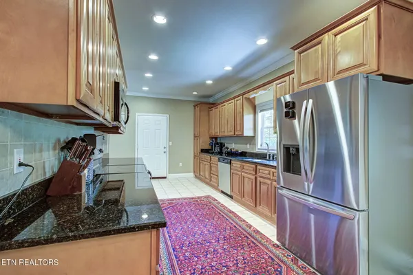 $679,900 | 618 Laurie Leigh Lane, Dandridge, TN 37725