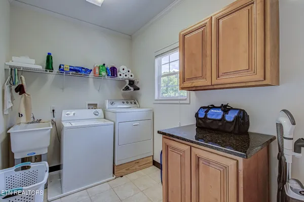 $679,900 | 618 Laurie Leigh Lane, Dandridge, TN 37725