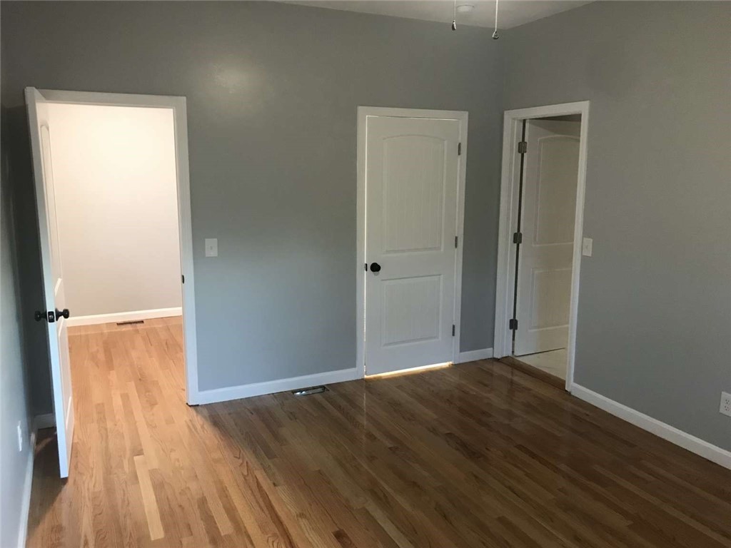 15 Linwood Road Cumberland, RI 02864 - Photo 8 of 20 Gallery Image 8