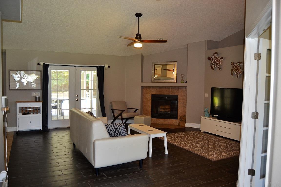 5464 Heatherton Road Milton, FL 32570 - Photo 4 of 39 Gallery Image 4
