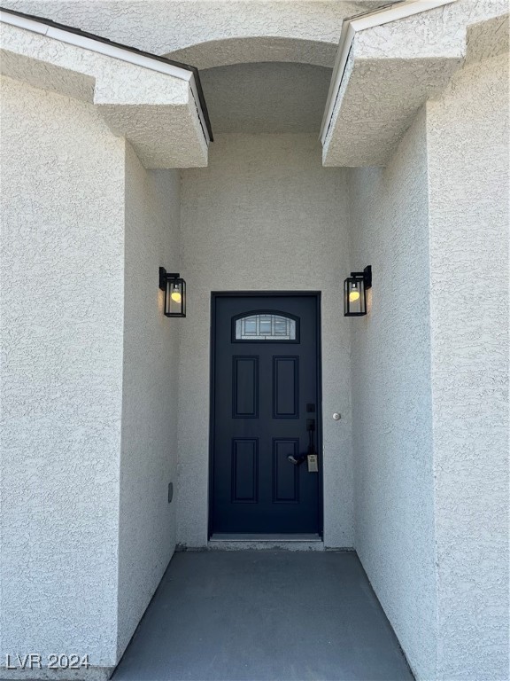 971 Jack Rabbit Street Pahrump, NV 89048 - Photo 33 of 35 Covered entry way
