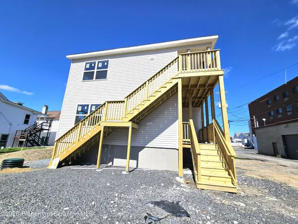 a view of outdoor space