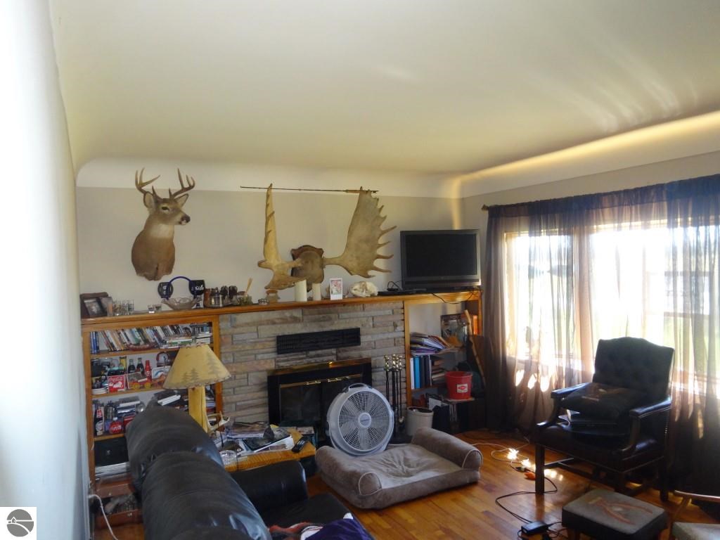 2920 Bordeau Road Standish, MI 48658 - Photo 5 of 5 1789916-4.JPG