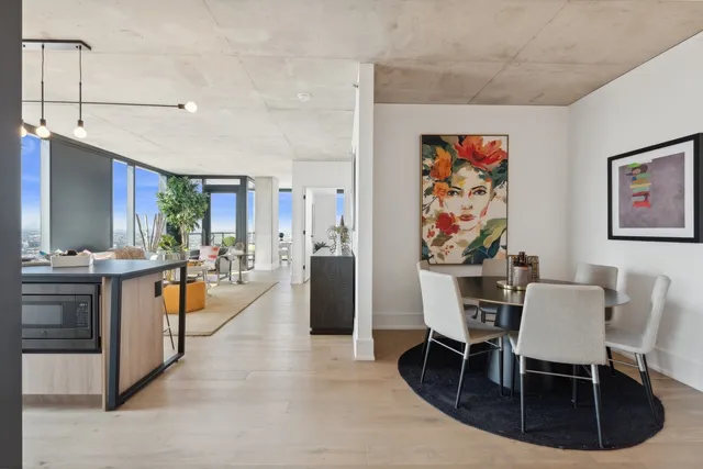 $4,250 | 234 West Polk Street, Unit 2501, Chicago, IL 60605