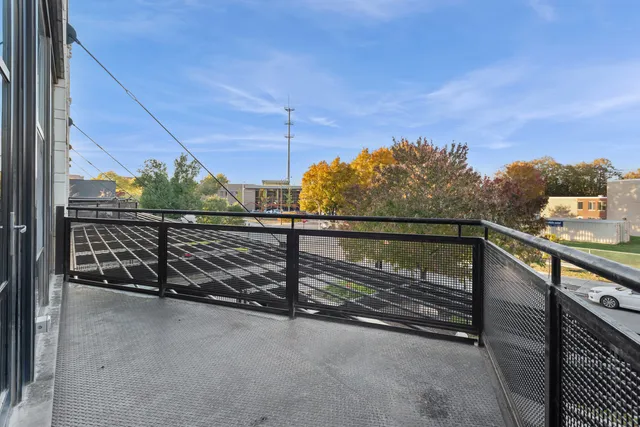 $399,000 | 1151 West 14th Place, Unit 238, Chicago, IL 60608