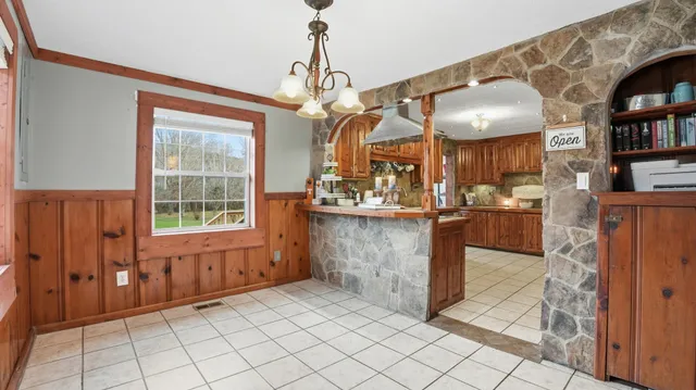 $359,999 | 7610 Highway 50, Pelham, TN 37366