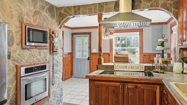 $359,999 | 7610 Highway 50, Pelham, TN 37366