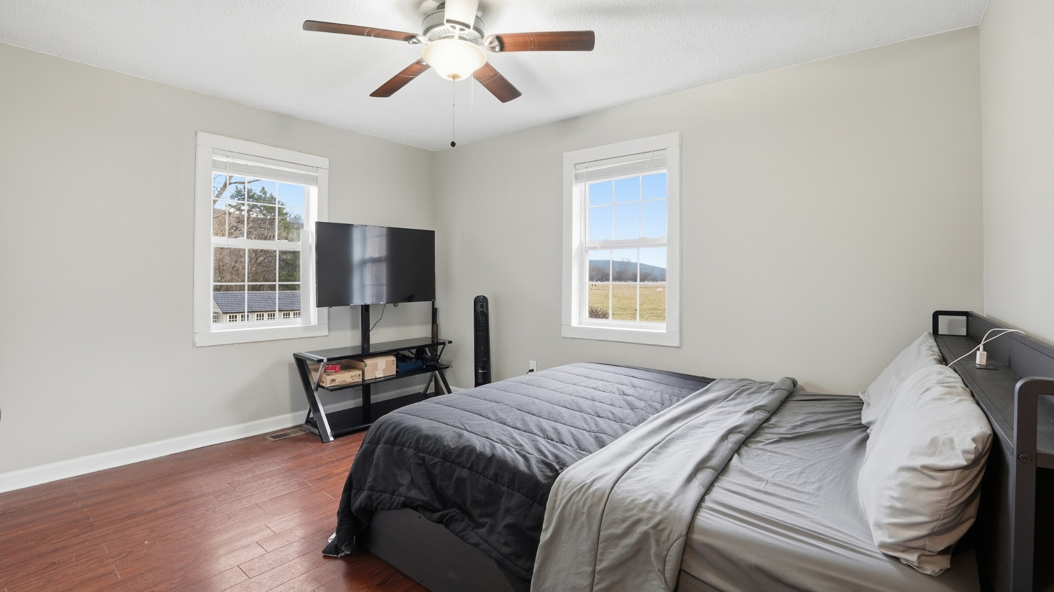 7610 Highway 50 Pelham, TN 37366 - Photo 23 of 46