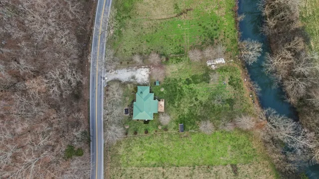 $359,999 | 7610 Highway 50, Pelham, TN 37366