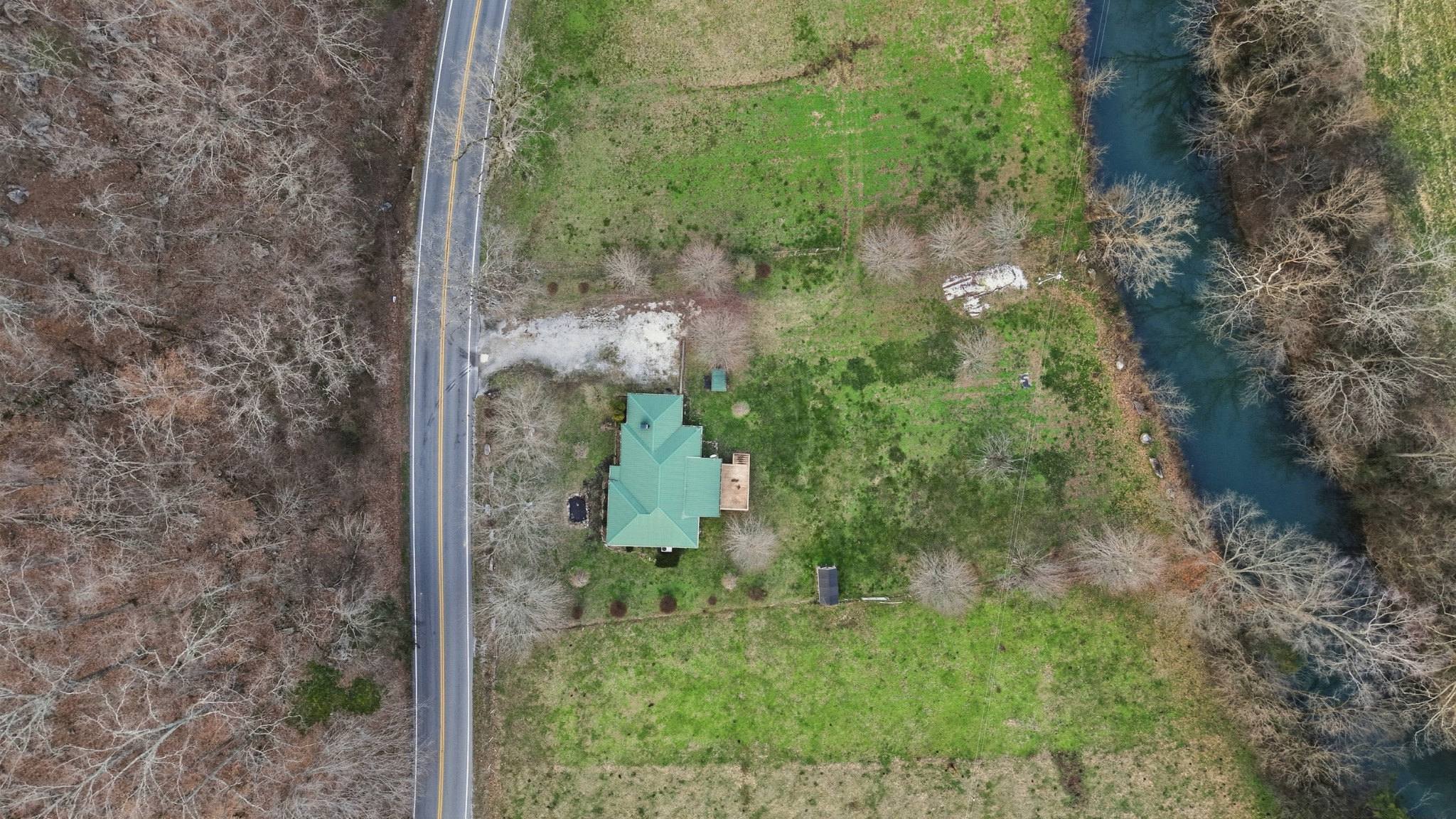 7610 Highway 50 Pelham, TN 37366 - Photo 48 of 55