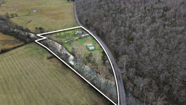 $359,999 | 7610 Highway 50, Pelham, TN 37366