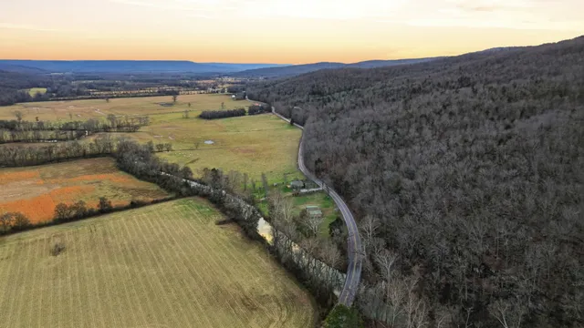 $359,999 | 7610 Highway 50, Pelham, TN 37366