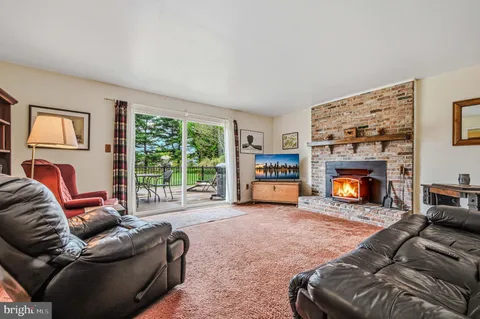 $569,900 | 29 Pierson Drive, Hockessin, DE 19707