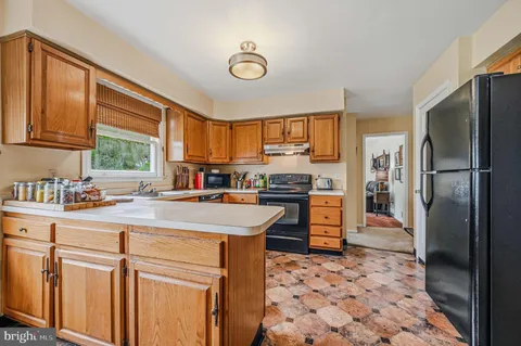 $569,900 | 29 Pierson Drive, Hockessin, DE 19707