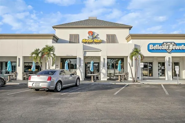 $289,999 | 131 Bluff View Drive, Unit 109, Belleair Bluffs, FL 33770