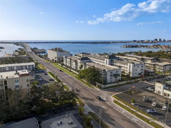 $289,999 | 131 Bluff View Drive, Unit 109, Belleair Bluffs, FL 33770