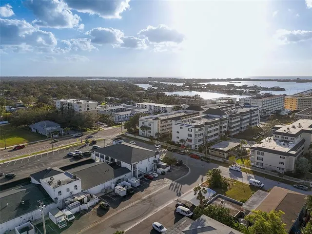 $296,000 | 131 Bluff View Drive, Unit 109, Belleair Bluffs, FL 33770