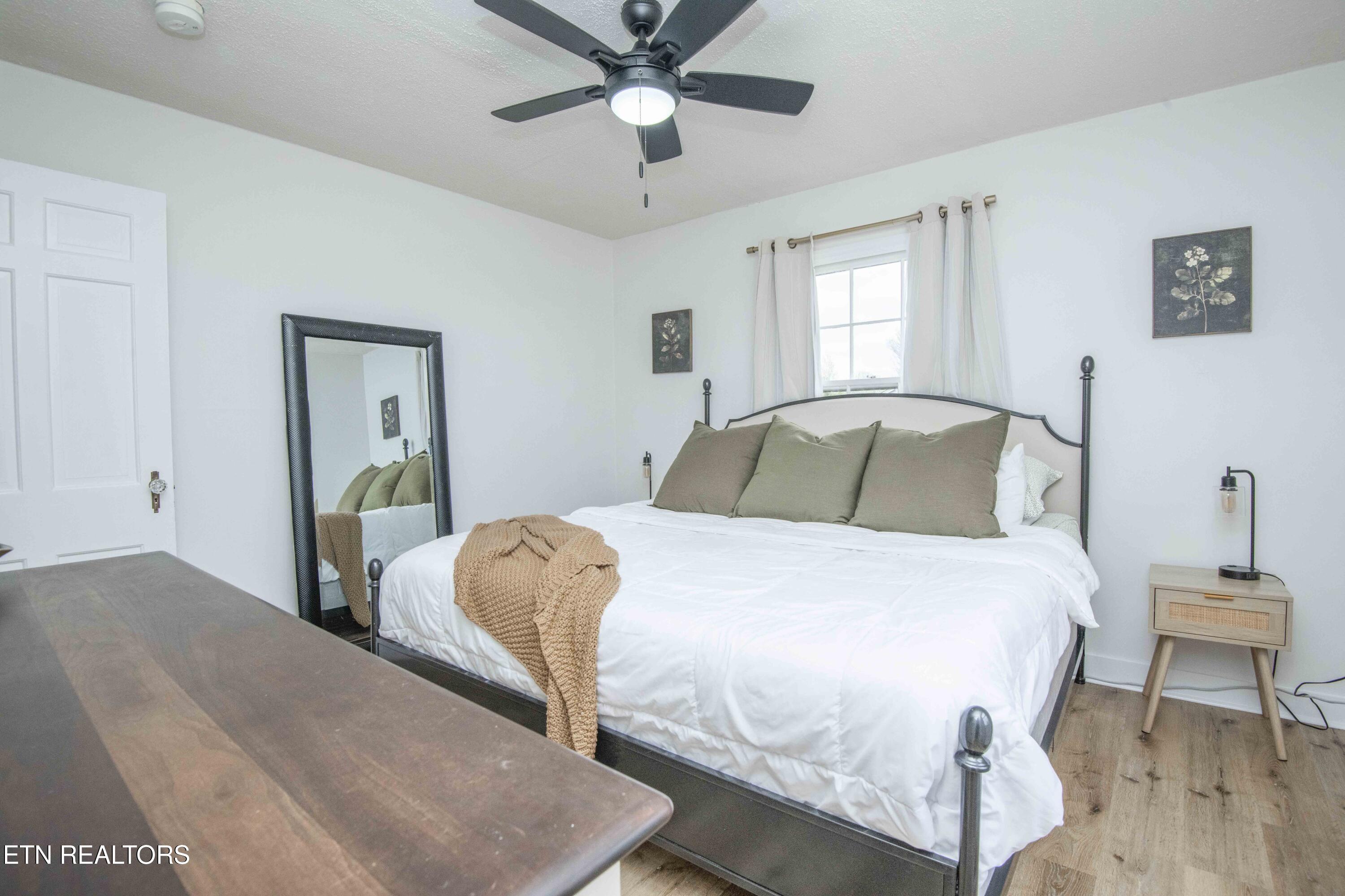 302 Hamilton Road Knoxville, TN 37920 - Photo 29 of 40 bed 1_1