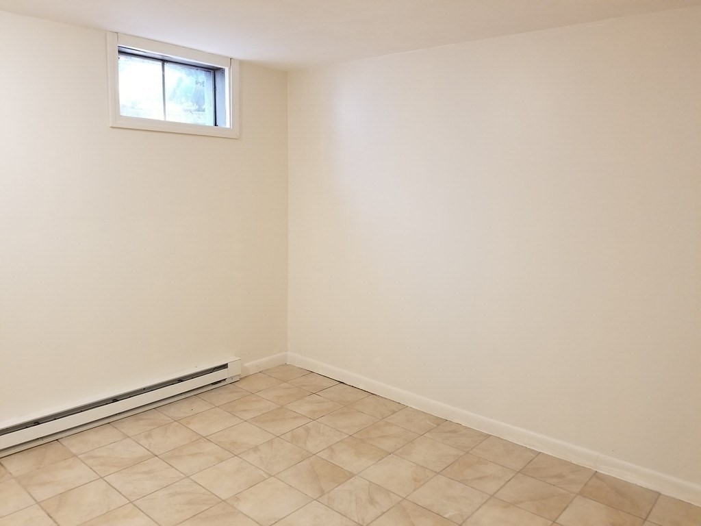 18 Apthorp Street, Unit E Quincy, MA 02170 - Photo 10 of 13