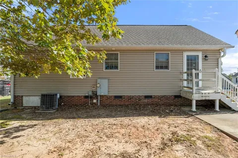 $244,900 | 300 Manning Way, Elon, NC 27244