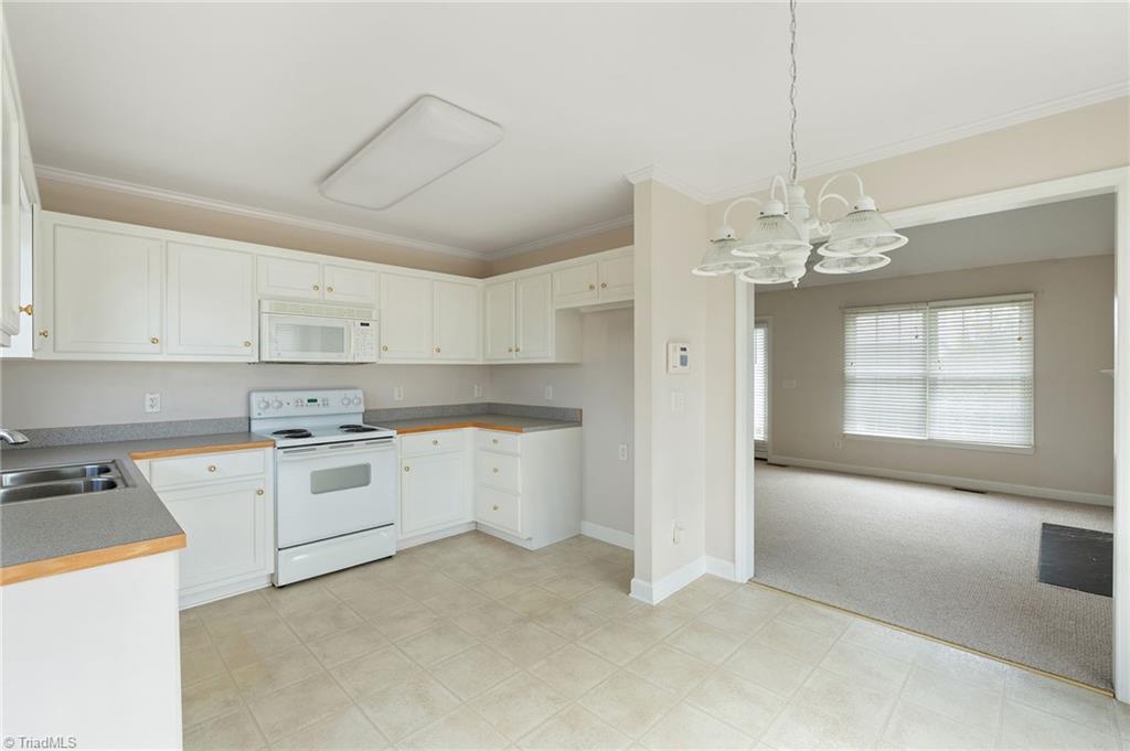 300 Manning Way Elon, NC 27244 - Photo 6 of 21