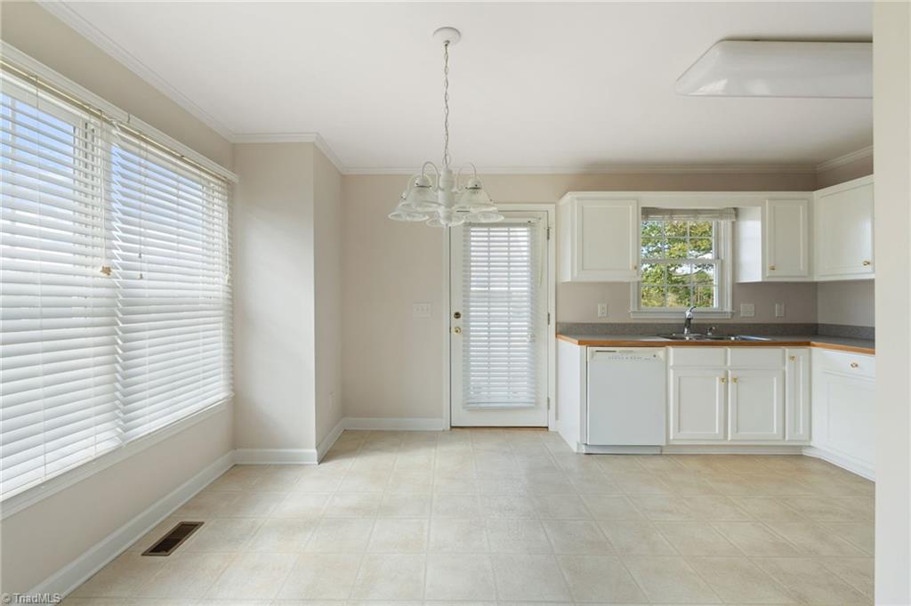 300 Manning Way Elon, NC 27244 - Photo 8 of 21