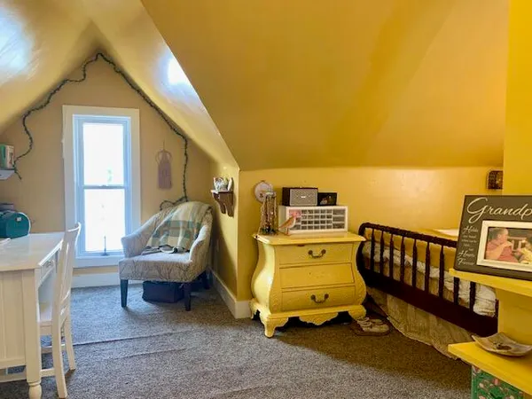 $359,000 | 406 North Rowe Street, Ludington, MI 49431