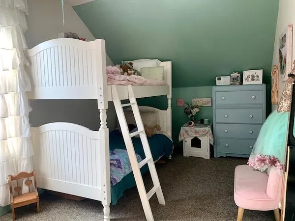 $359,000 | 406 North Rowe Street, Ludington, MI 49431