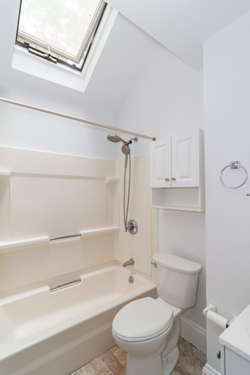 71 Curve Street, Unit 71 Wellesley, MA 02482 - Photo 25 of 31