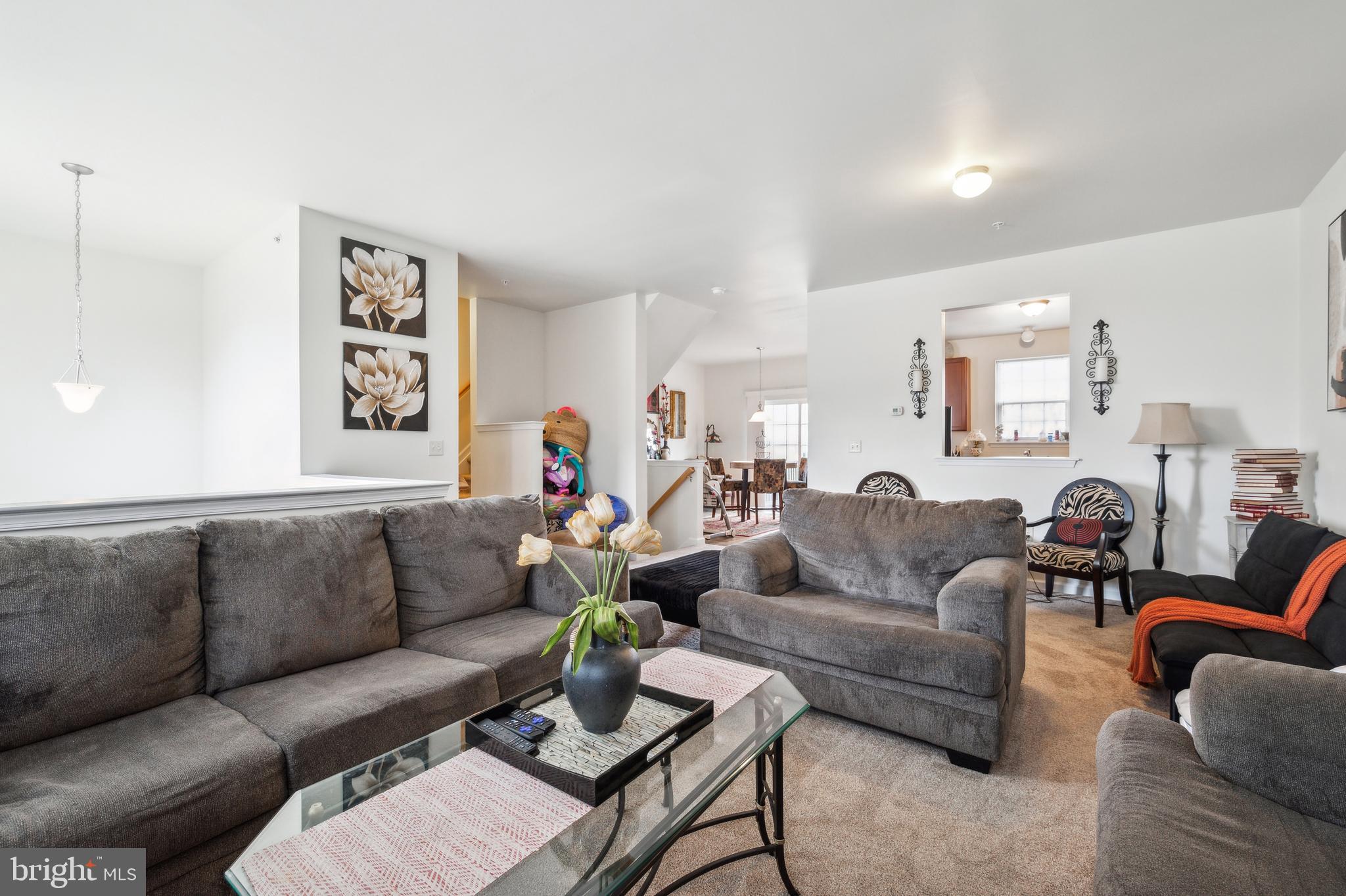 545 Marion Road, Unit 545 York, PA 17406 - Photo 7 of 14 Gallery Image 7