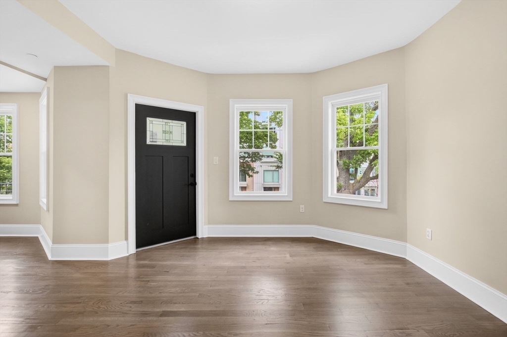 152 Washington Street, Unit 2 Boston, MA 02135 - Photo 9 of 17