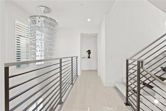 $4,299,900 | 208 Ocean Place, Seal Beach, CA 90740