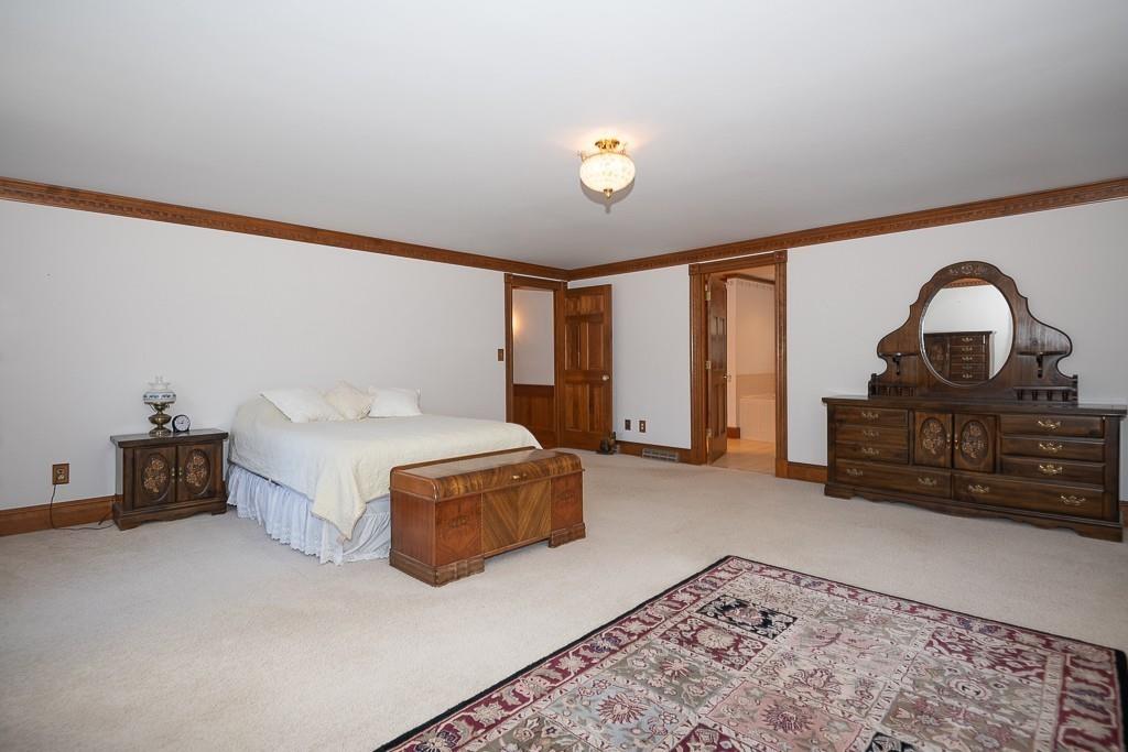8 Old Stafford Road Holland, MA 01521 - Photo 23 of 38