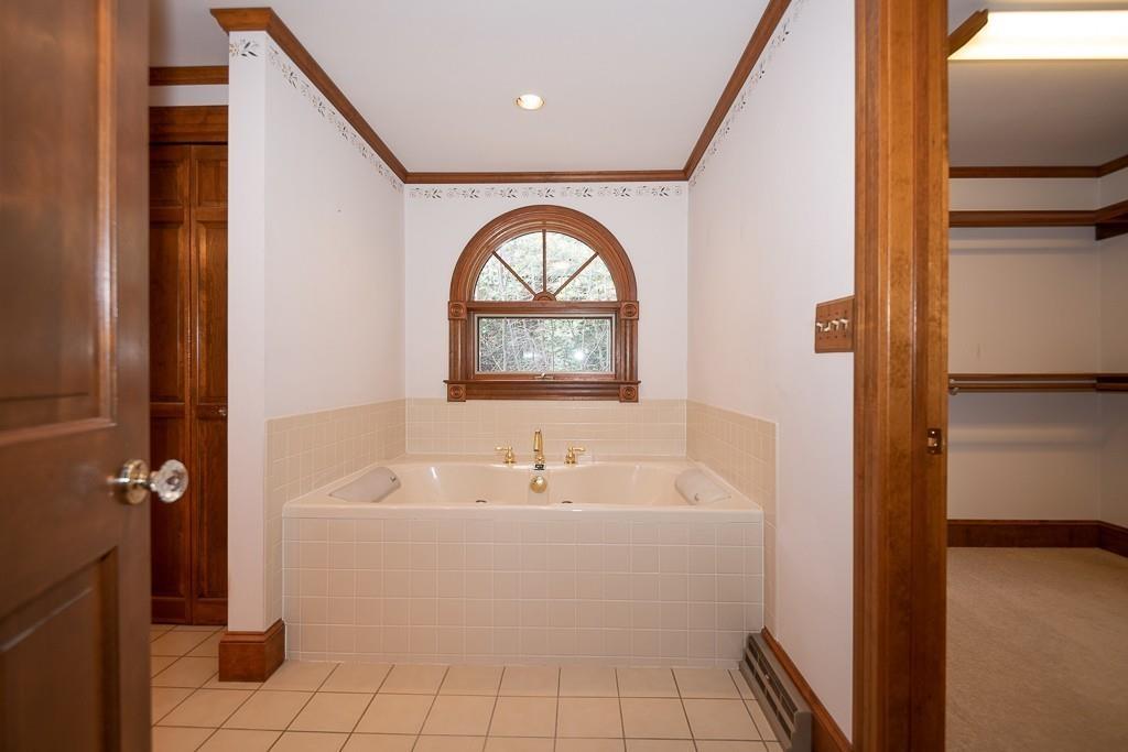 8 Old Stafford Road Holland, MA 01521 - Photo 26 of 38