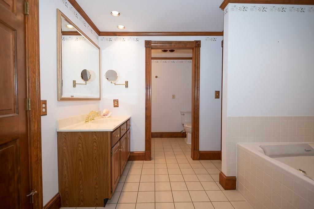 8 Old Stafford Road Holland, MA 01521 - Photo 29 of 38