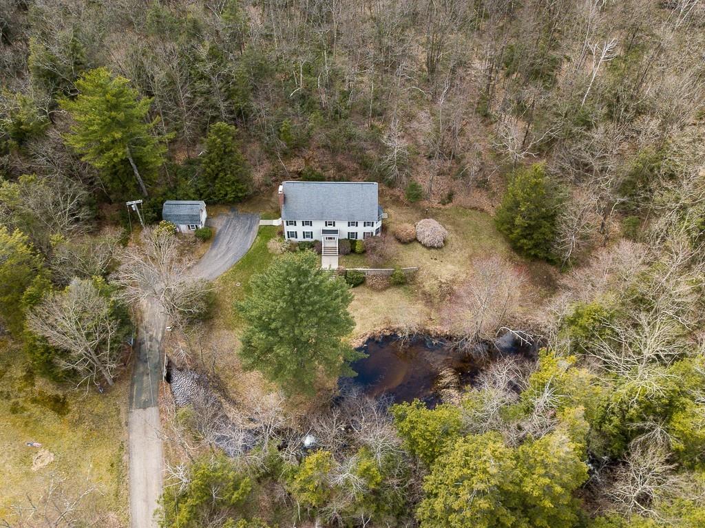 8 Old Stafford Road Holland, MA 01521 - Photo 3 of 38