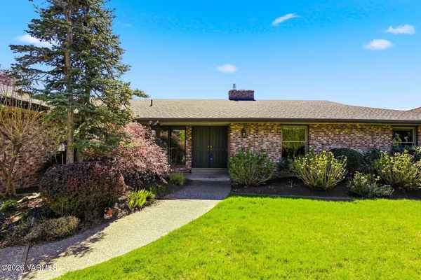 $699,000 | 6004 Douglas Drive, Yakima, WA 98908