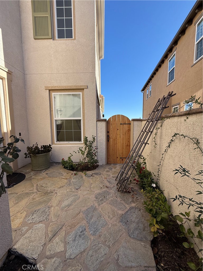 1229 Breakaway Drive Oceanside, CA 92057 - Photo 7 of 36